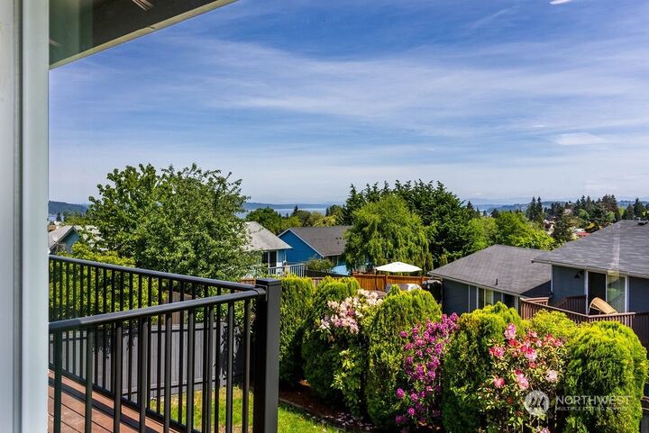 Property Photo: 4101 N Vassault Street WA 98407