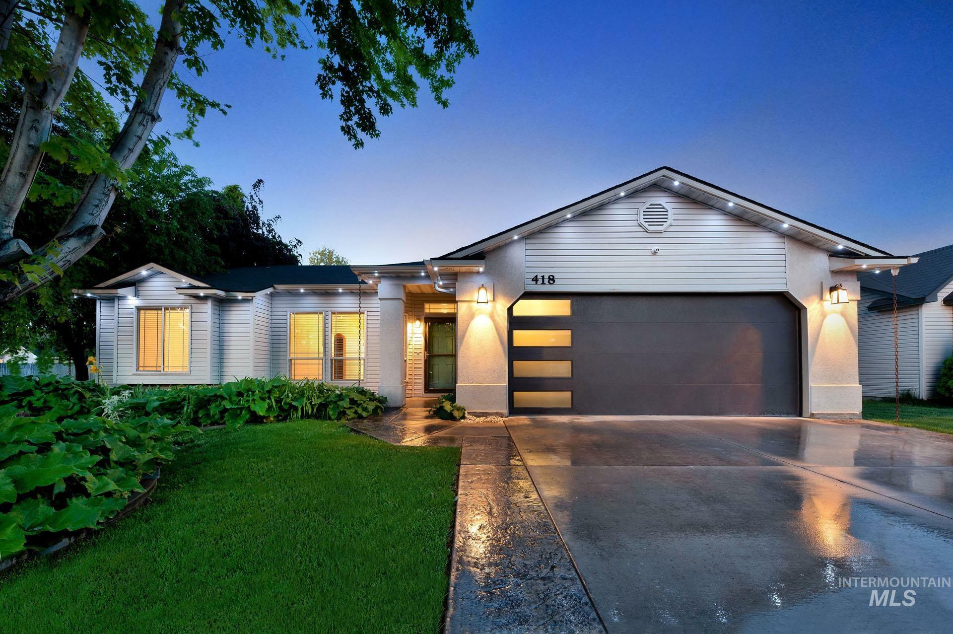 Property Photo:  418 N Coppertree Dr  ID 83651 