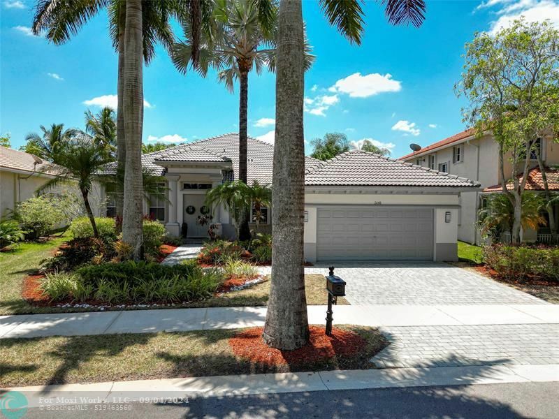 Property Photo:  2048 Quail Roost Dr  FL 33327 