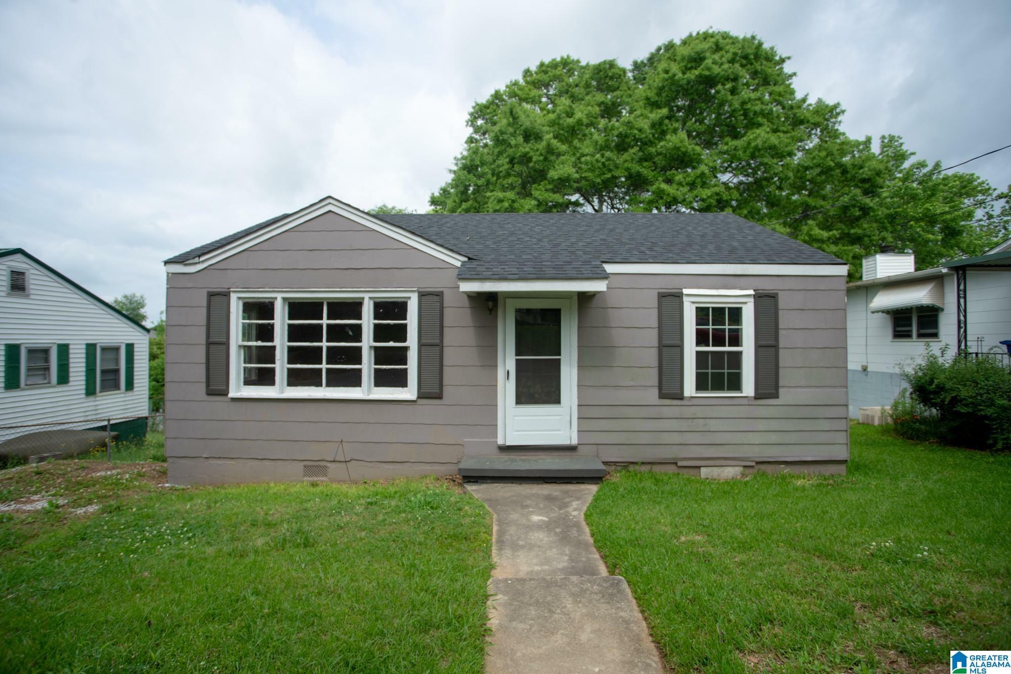 Property Photo:  910 Luttrell Street  AL 36203 