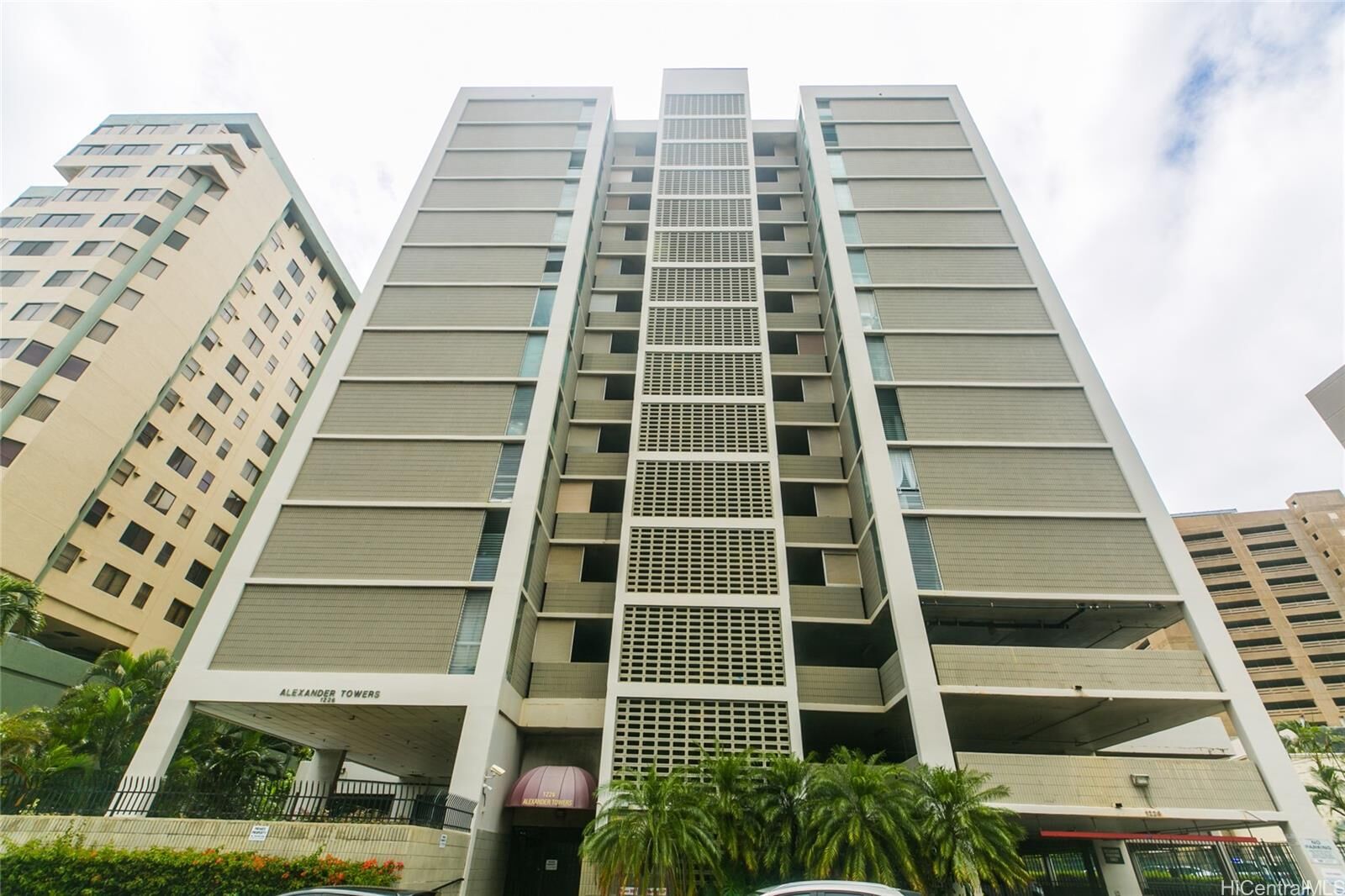 Property Photo: 1226 Alexander Street 1403 HI 96826