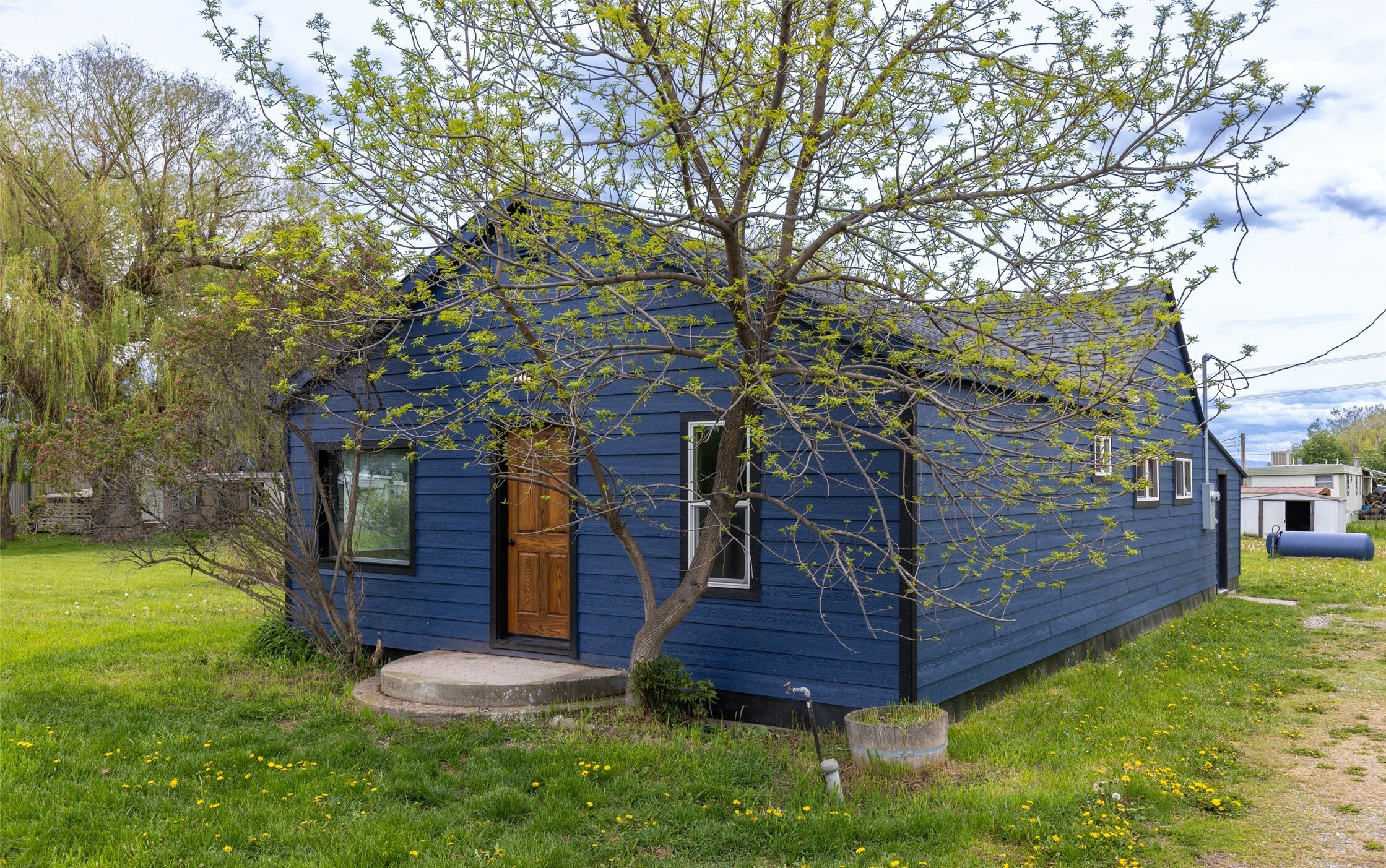 Property Photo:  36141 Round Butte Road  MT 59864 