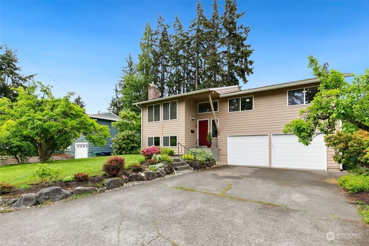 Property Photo: 4408 237th Place SW WA 98043