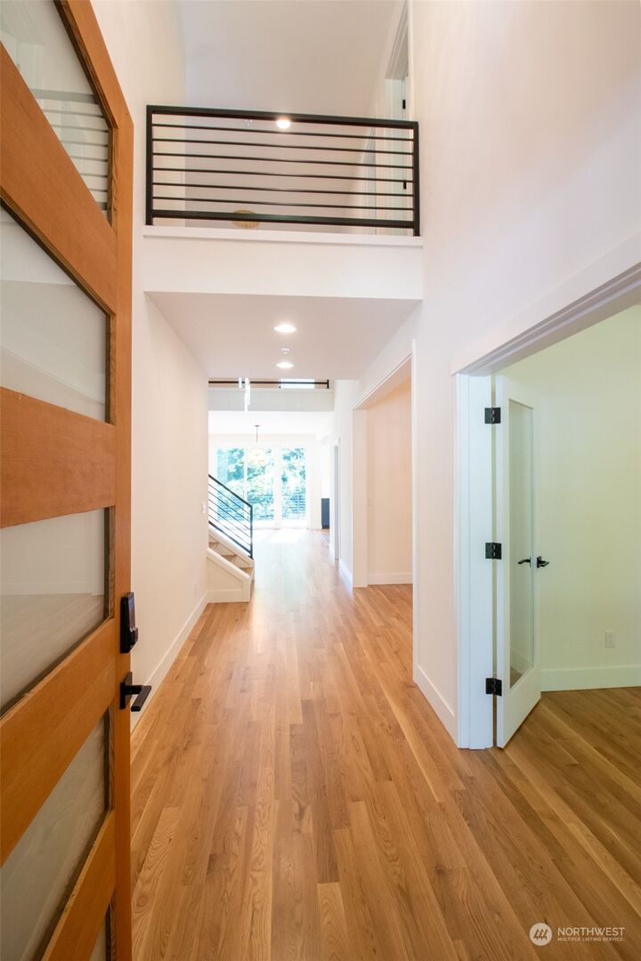 Property Photo:  7912 140th Avenue NE  WA 98052 