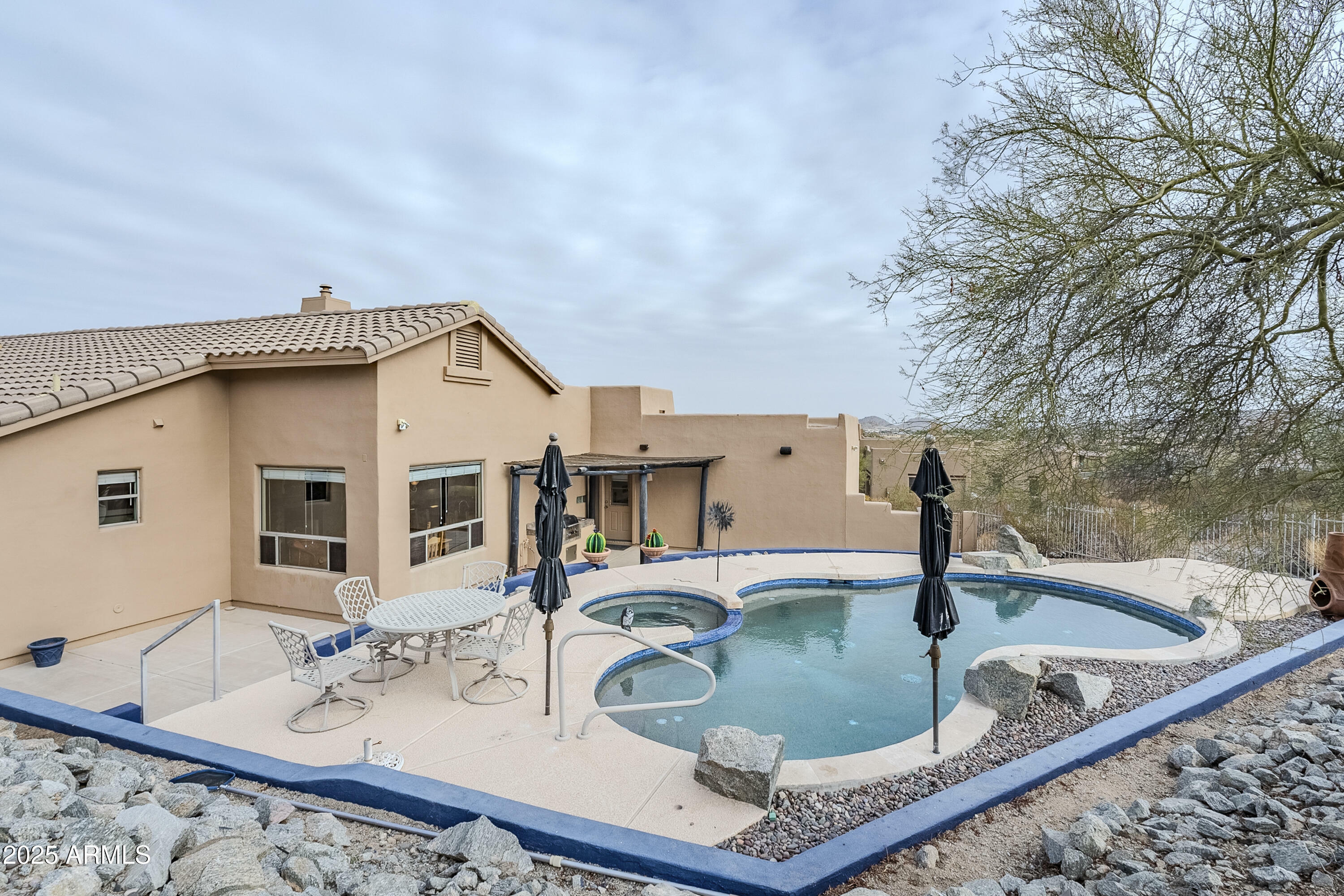 18315 W Santa Alberta Lane  Goodyear AZ 85338 photo