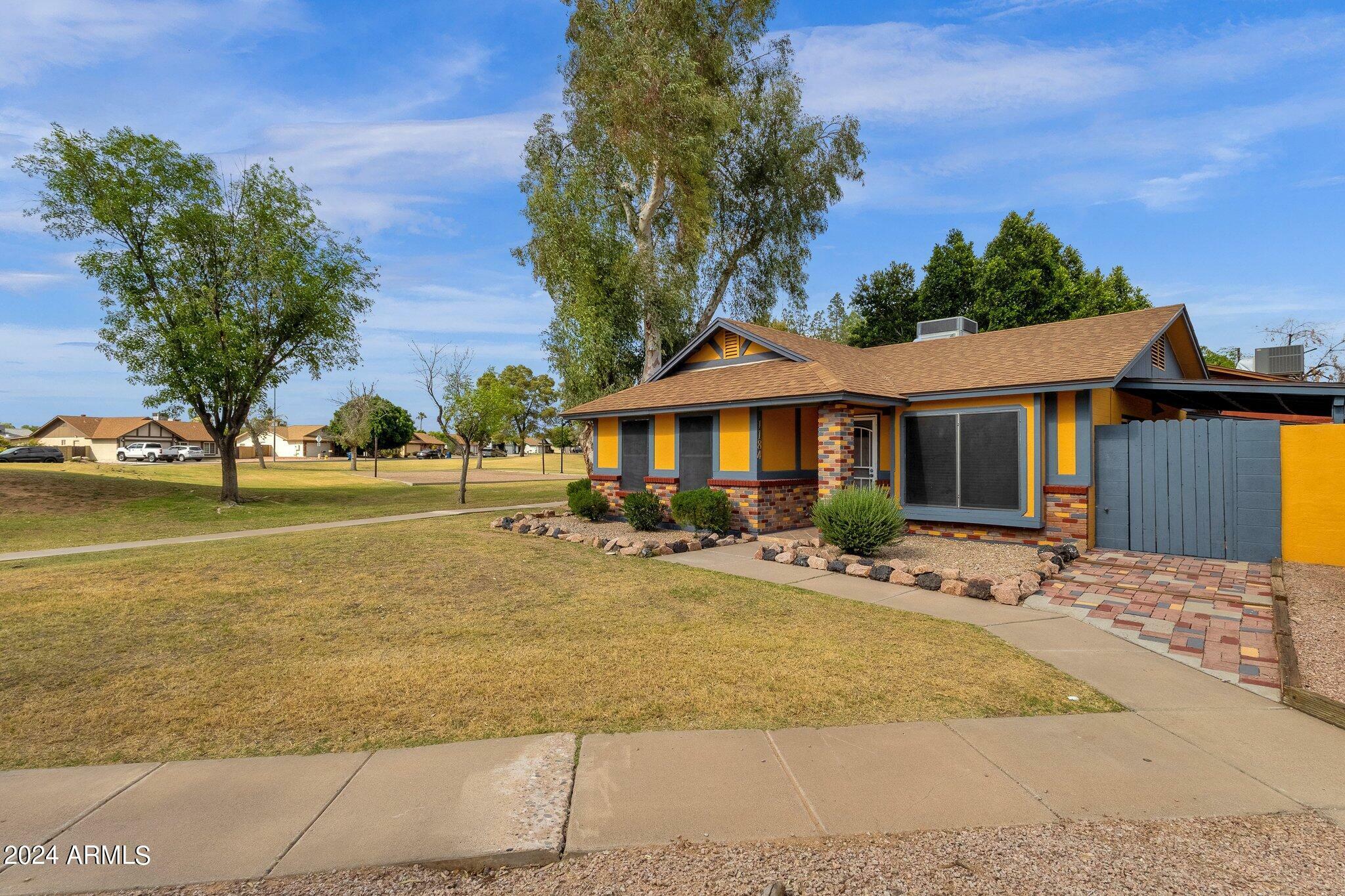 Property Photo:  5135 E Evergreen Street 1184  AZ 85205 