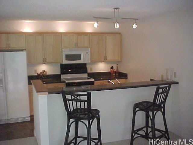 Property Photo:  321C Kaelepulu Drive 103  HI 96734 