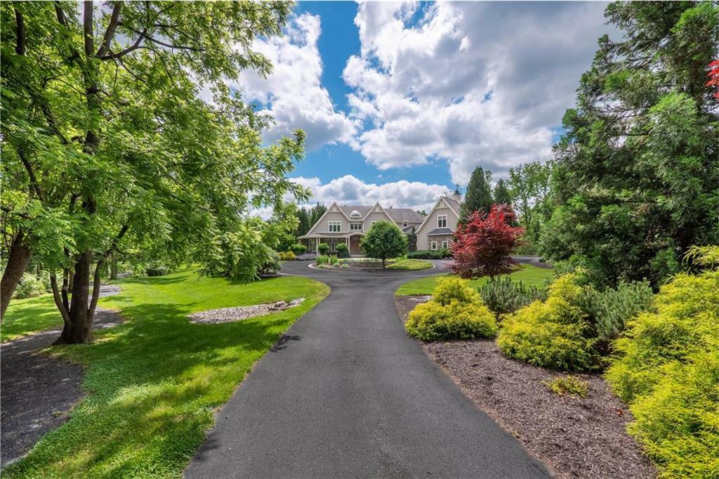 Property Photo: 1710 White Acre Drive PA 18015