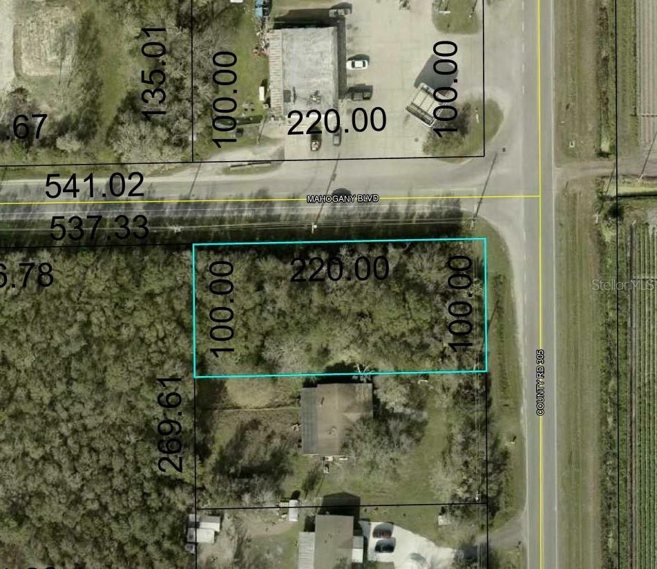 Property Photo:  1510 County Road 305  FL 32110 