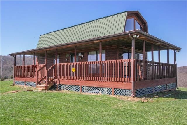 Property Photo:  8990 Christiana Hoovers Gap Rd  TN 37037 