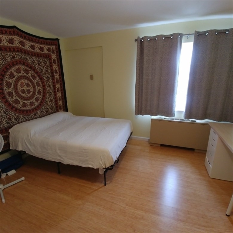 Property Photo: 14 Concord Ave 509 MA 02138