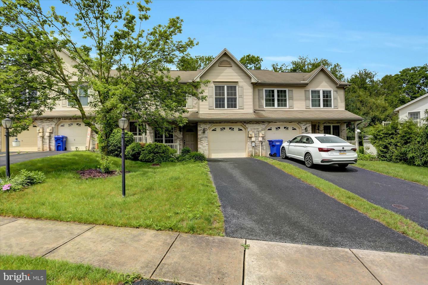 Property Photo:  34 Ashburg Drive  PA 17050 