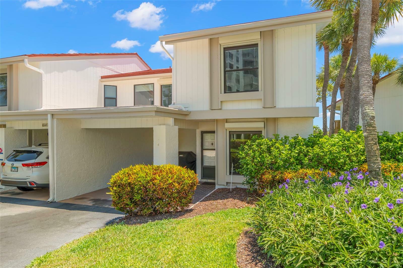 Property Photo:  6260 Sun Boulevard 4  FL 33715 