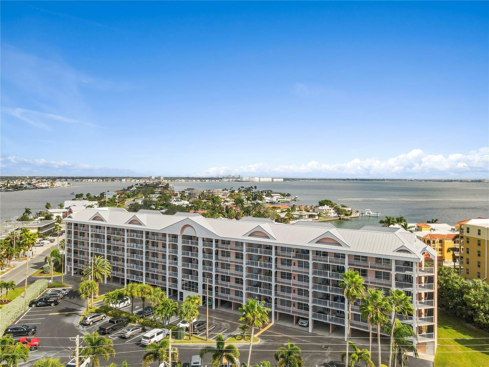 Property Photo:  5445 Gulf Boulevard Ph4  FL 33706 