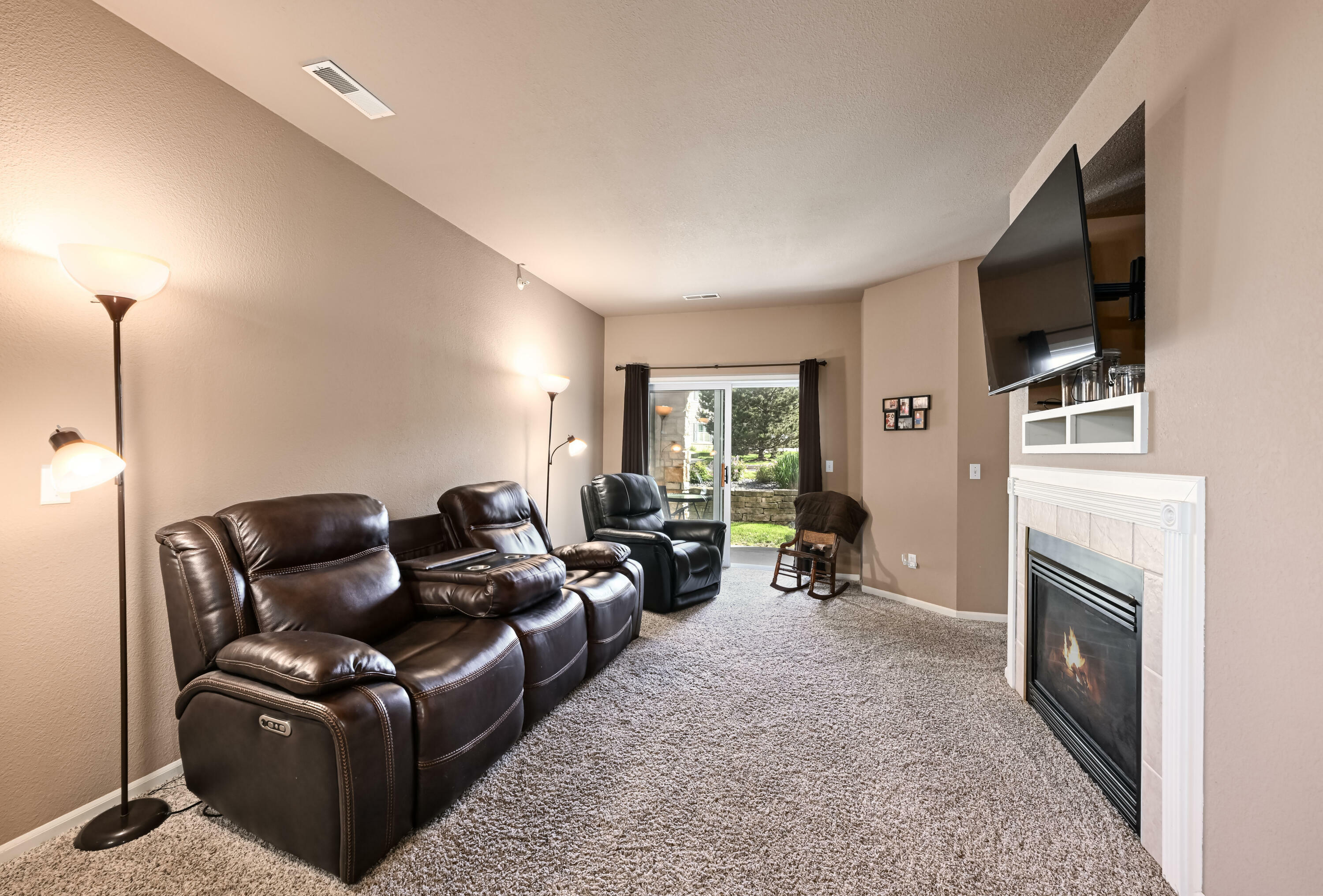 Property Photo:  9399 S Cobblestone Way D  WI 53132 