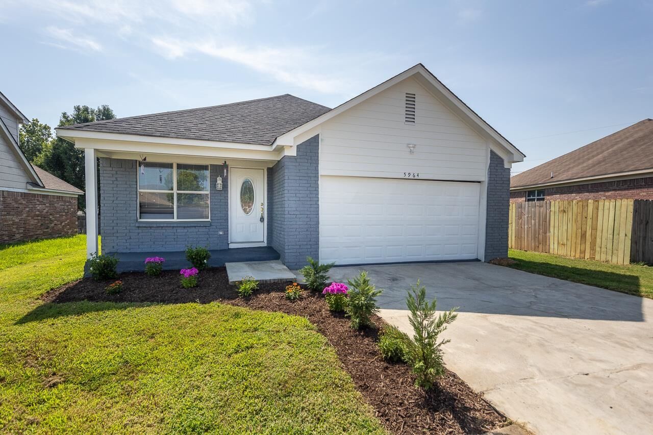 Property Photo: 5964 E Wagon Hill Rd TN 38053