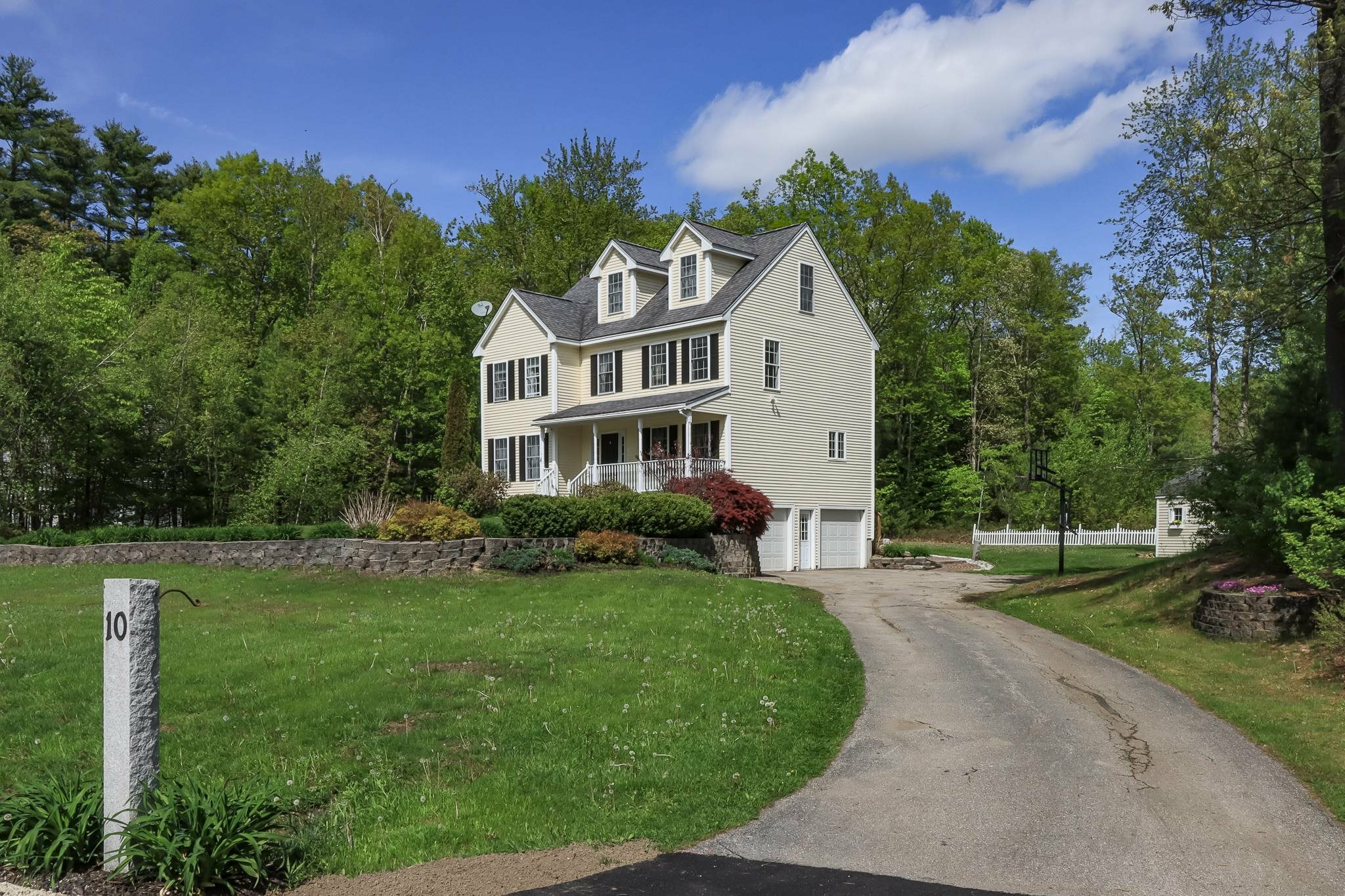 Property Photo:  10 Fiddlehead Lane  NH 03867 