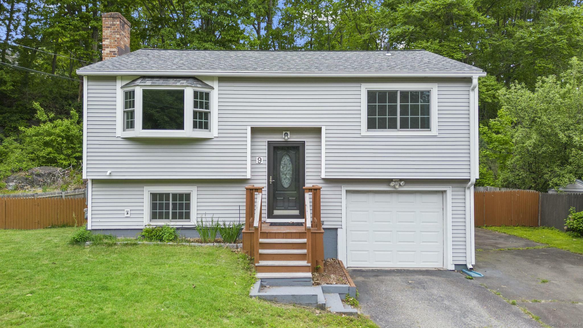 Property Photo:  9 Trolley Bridge Road  CT 06484 