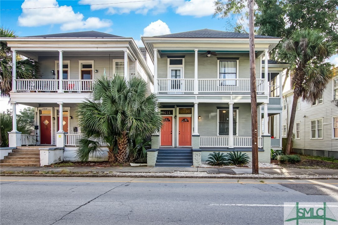 Property Photo: 2214 Whitaker Street GA 31401