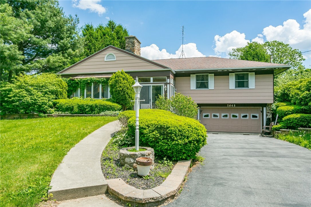 Property Photo:  1645 Linwood Road  NY 14486 