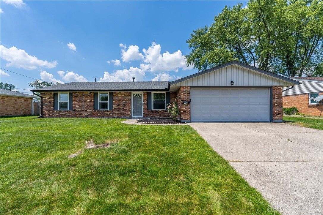 Property Photo: 7718 Sebring Drive OH 45424