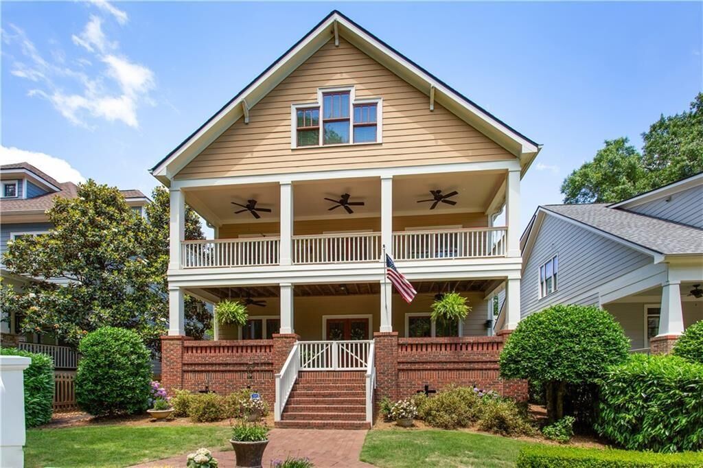 Property Photo:  2590 Old Roswell Road SE  GA 30080 