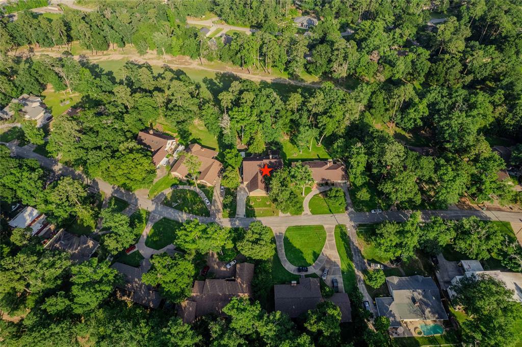 Property Photo:  35 Winged Foot Drive  TX 77304 