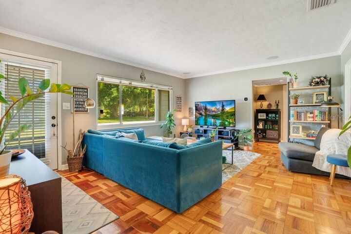 Property Photo:  1337 Vassar Street  FL 32804 