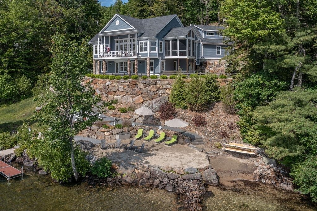 Property Photo:  121 Pinnacle Park Road  NH 03253 