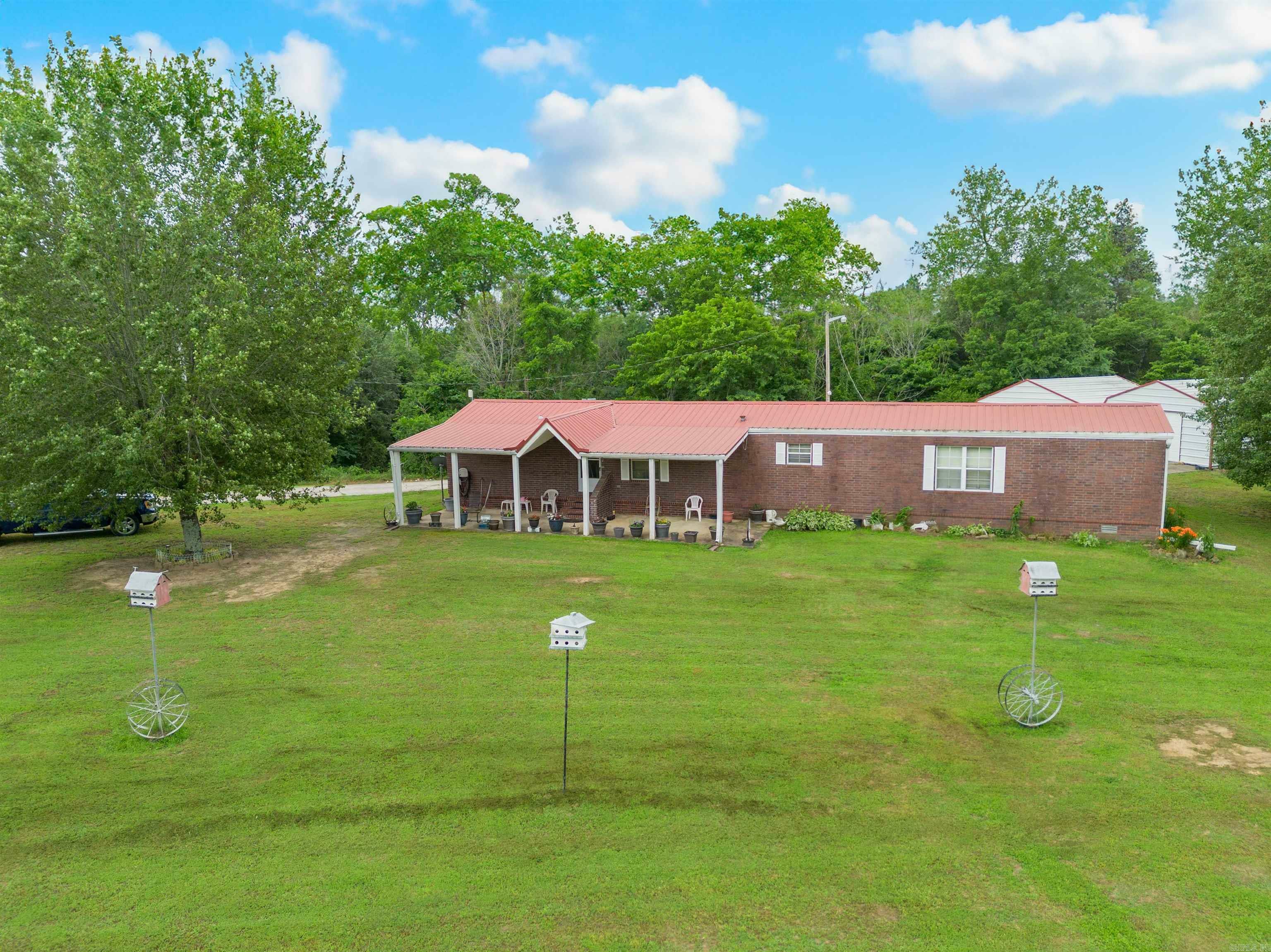 Property Photo:  110 S Alexander Street  AR 72107 