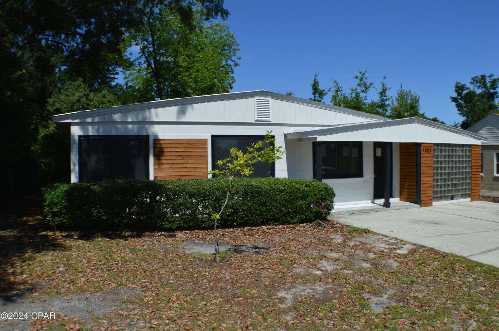 Property Photo:  1303 Fairy Avenue  FL 32401 