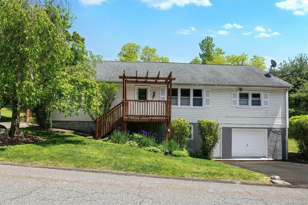 Property Photo:  7 Jessup Lane  NY 10980 