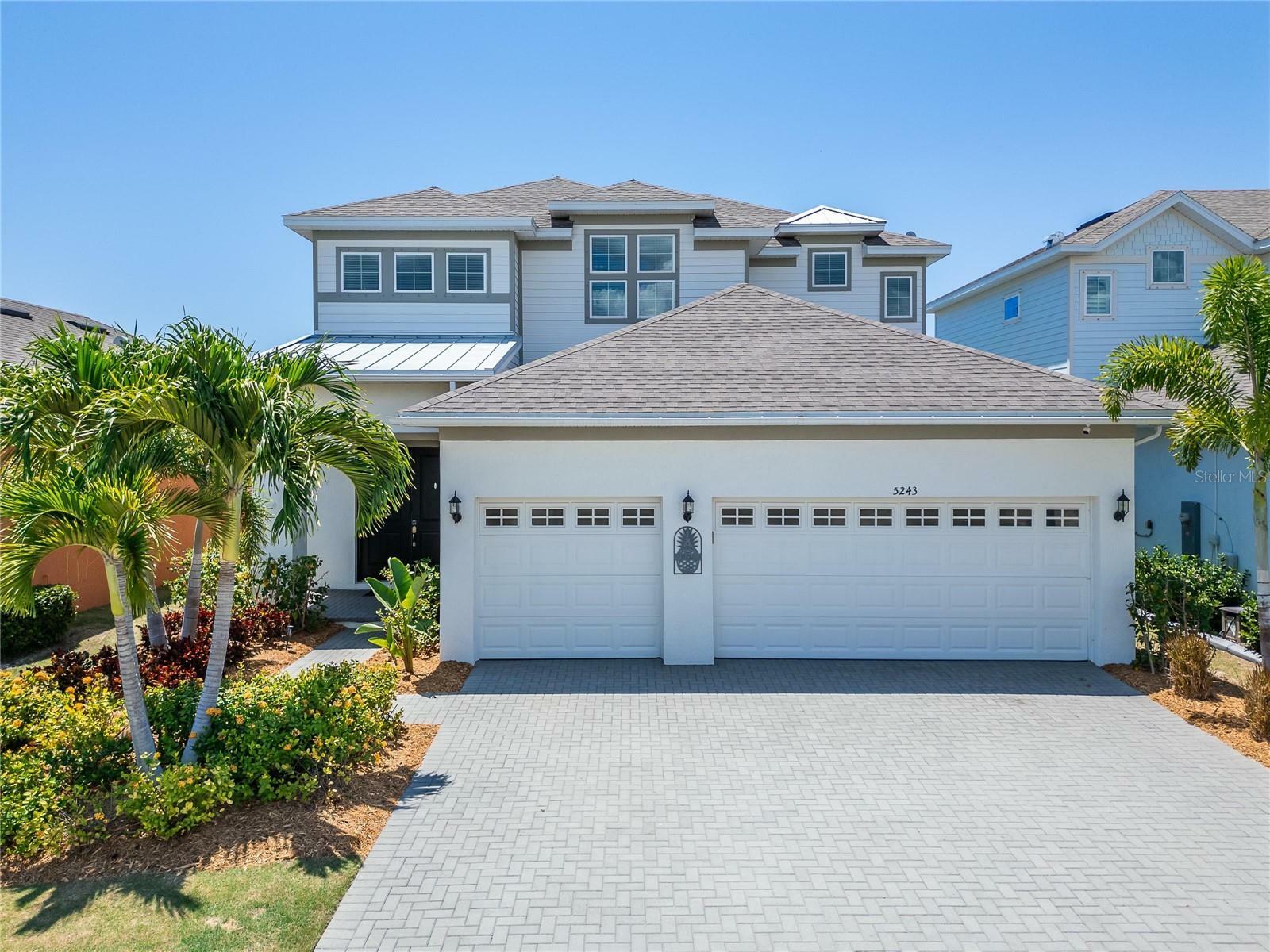 Property Photo: 5243 Wishing Arch Drive FL 33572