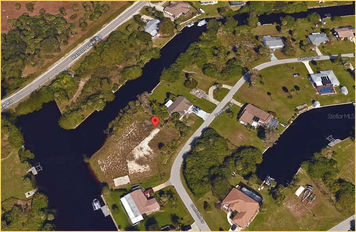 Property Photo:  136 Danforth Drive  FL 33980 