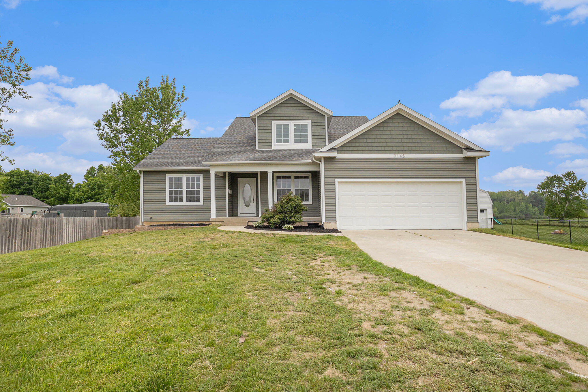 Property Photo:  9145 Meadows Pointe Drive  MI 49401 