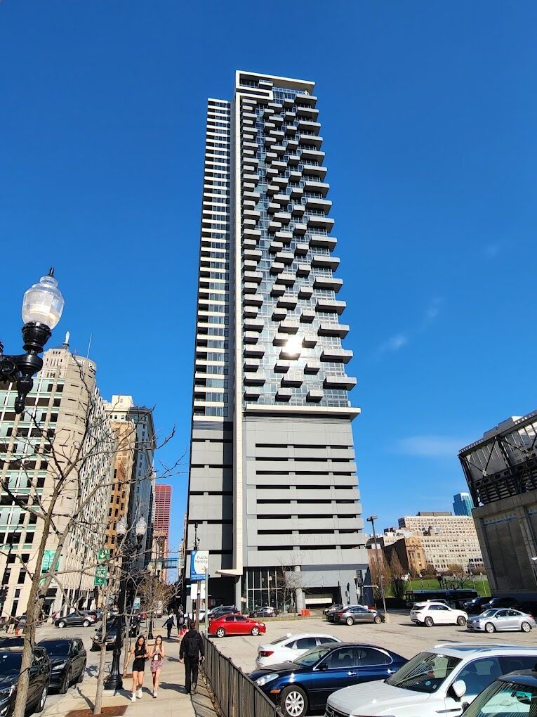 Property Photo: 235 W Van Buren Street 2819 IL 60607