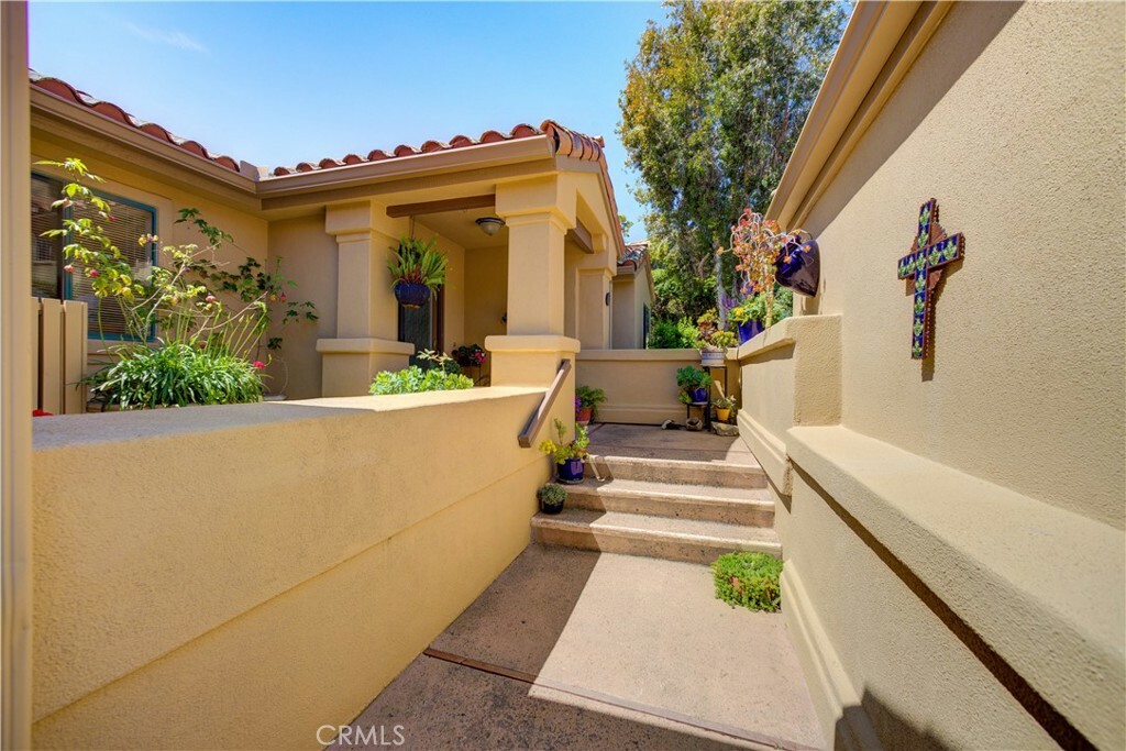 Property Photo: 6425 Twinberry Circle CA 93424