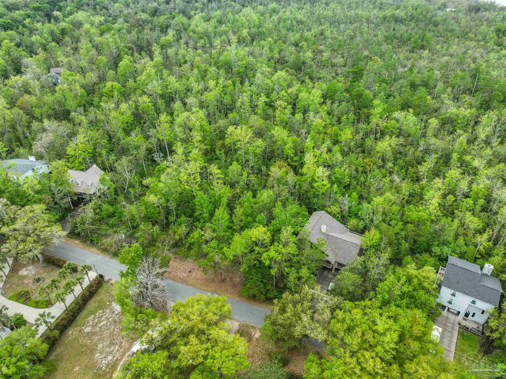 Property Photo:  3680 Mackey Cove Dr  FL 32514 