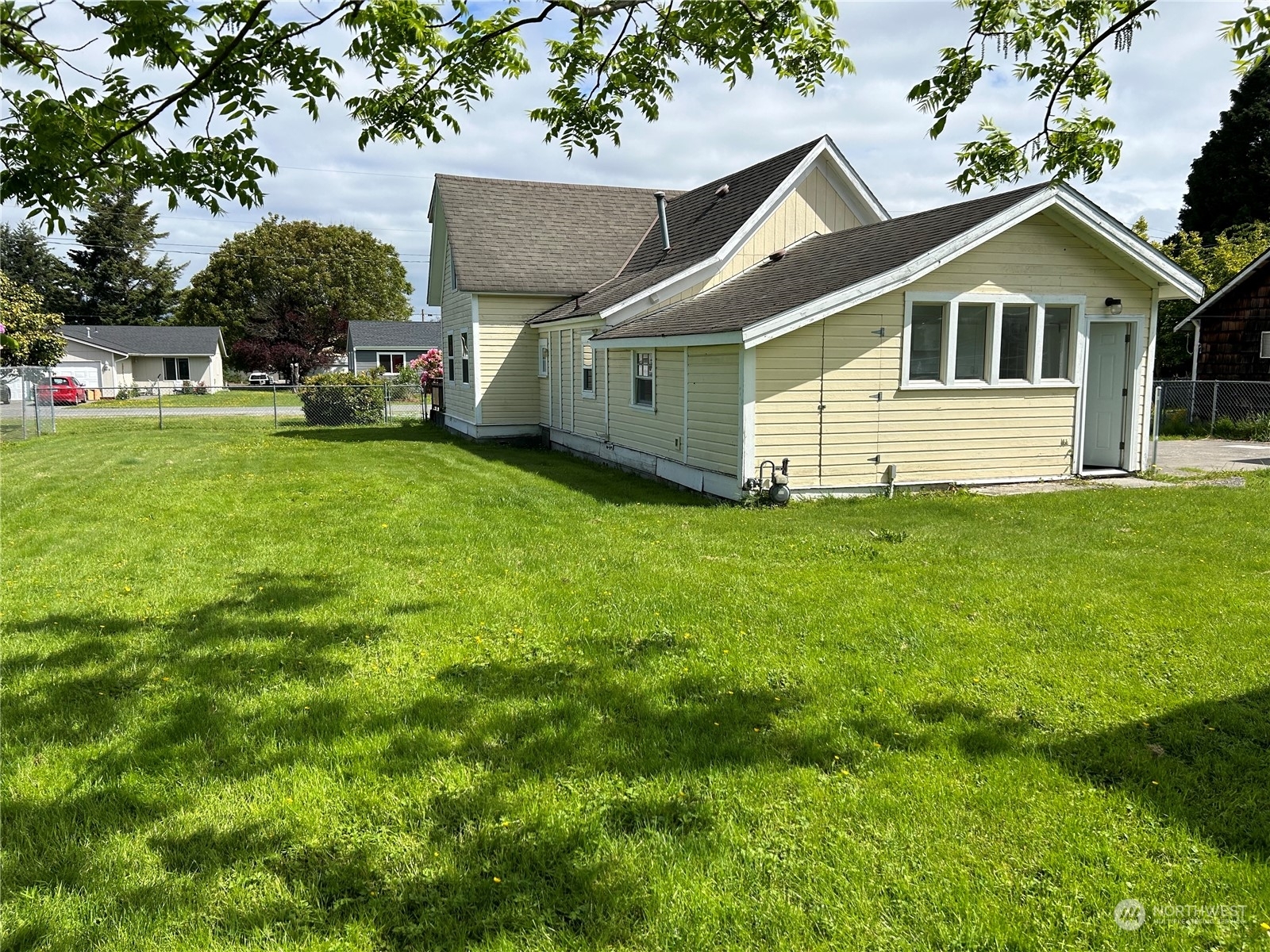 Property Photo: 817 Marshall Street WA 98284