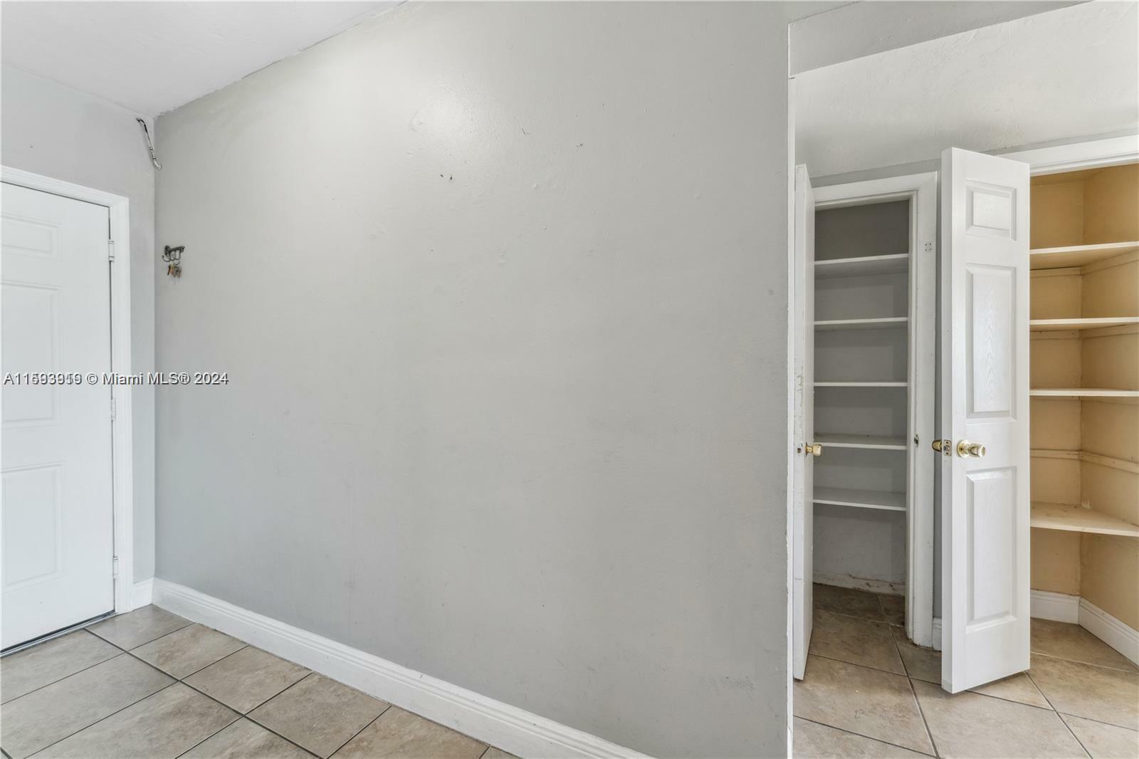 Property Photo:  11 SW 52nd Ave 6C  FL 33134 