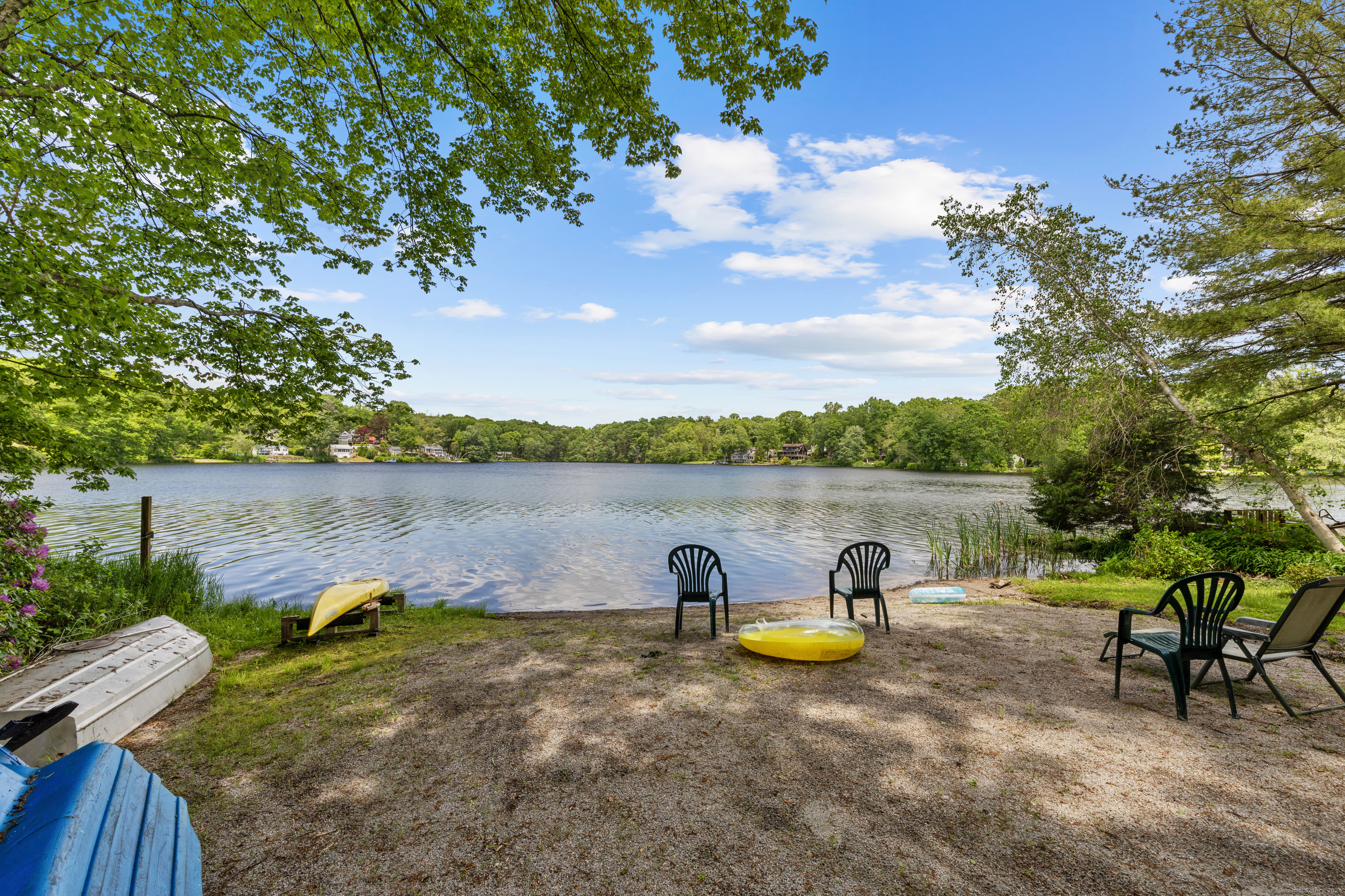 Property Photo:  65 Shore Drive  CT 06441 