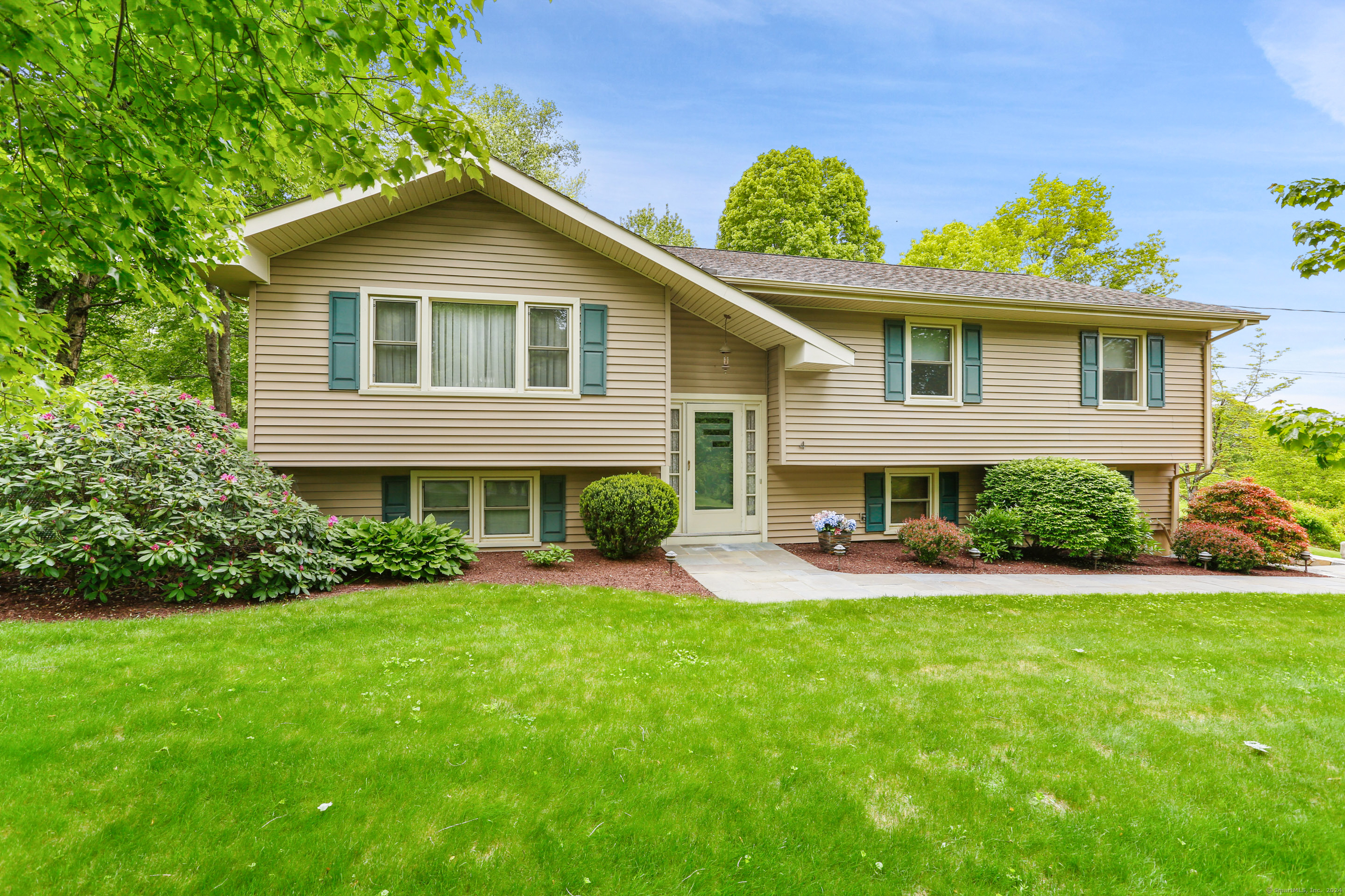 Property Photo: 4 Apache Drive CT 06804