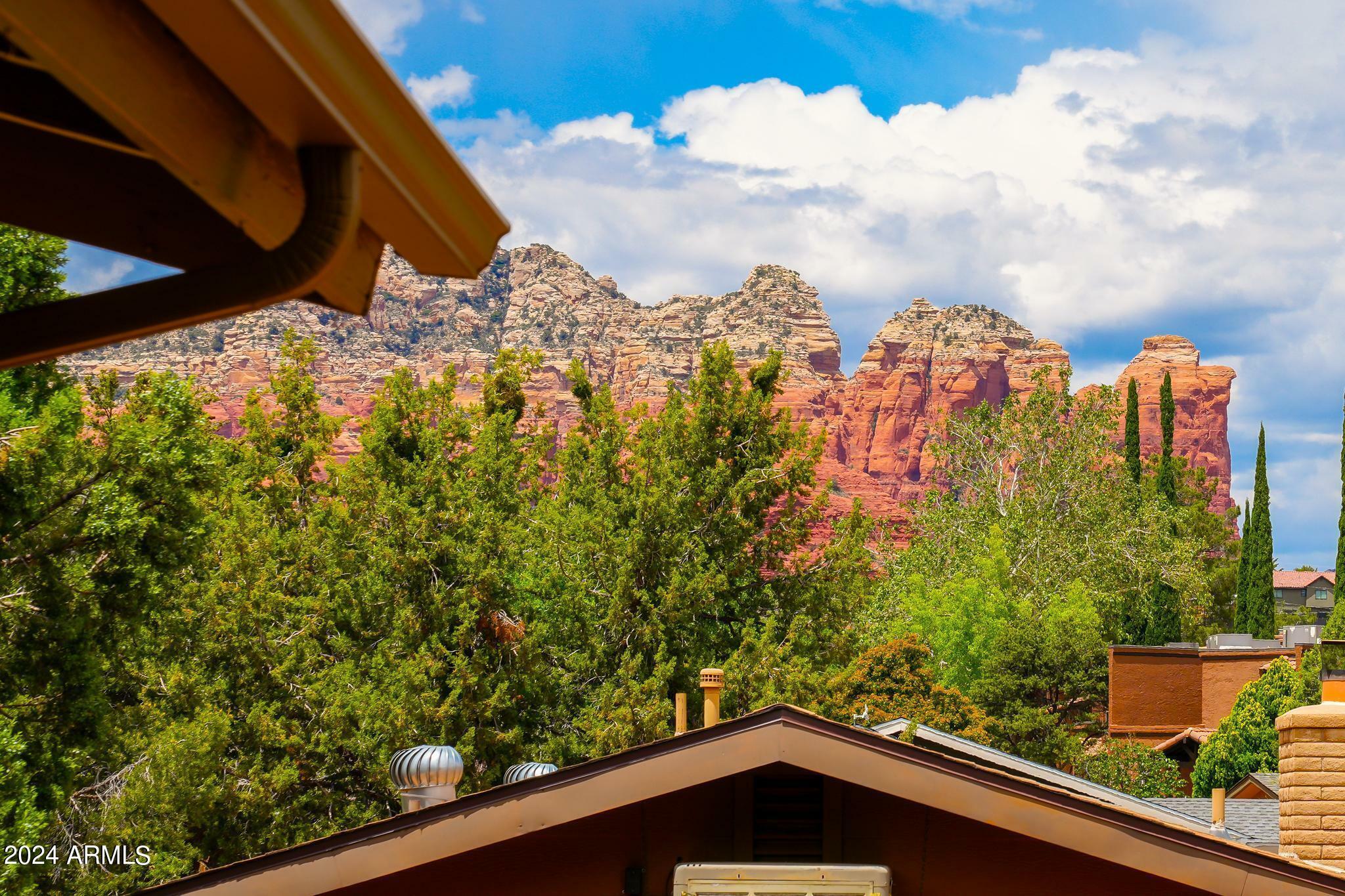 Property Photo:  185 Ross Road  AZ 86336 