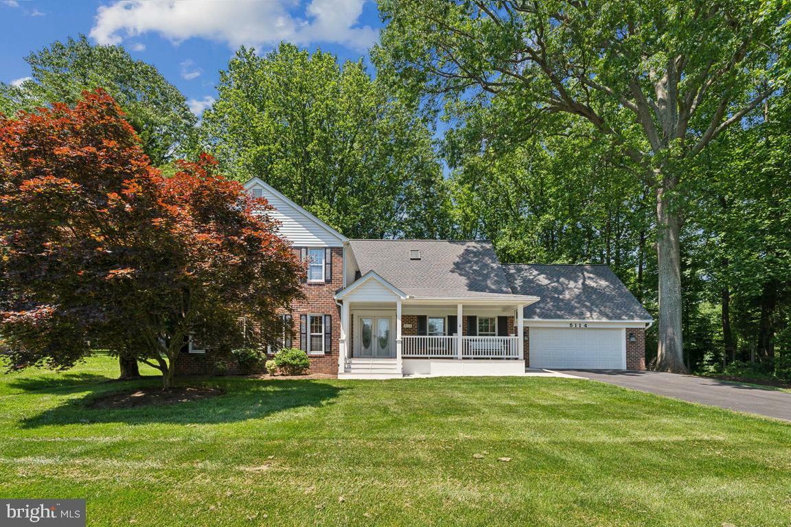 Property Photo:  5114 Brentwood Farm Drive  VA 22030 