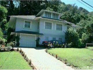 Property Photo:  