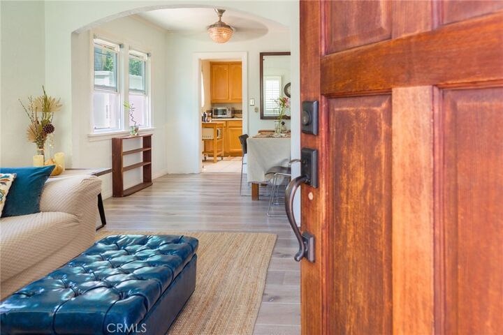Property Photo:  706 S Kenneth Road  CA 91501 