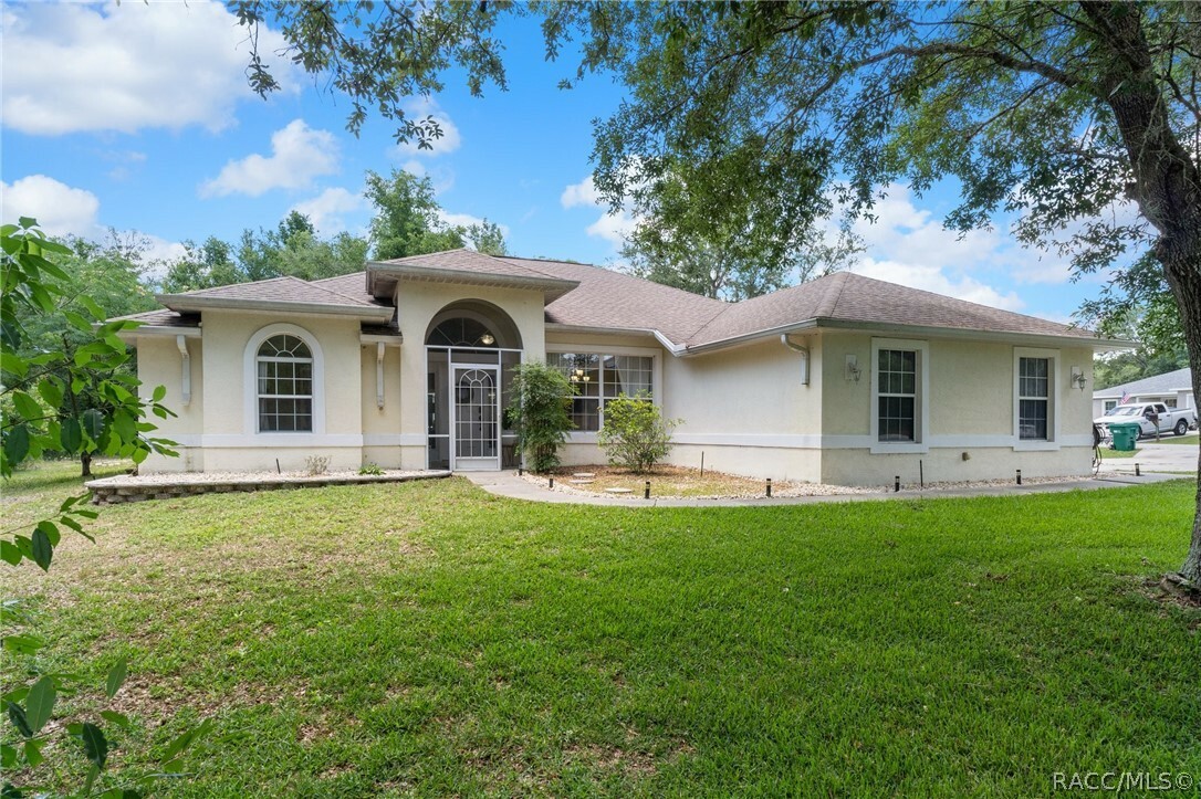 Property Photo:  8596 N Muller Way  FL 34434 