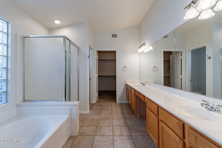 Property Photo:  1165 E Sheffield Avenue  AZ 85296 