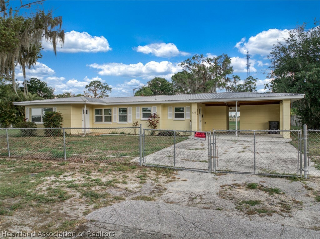 Property Photo:  436 Joe Hilton Street  FL 33825 