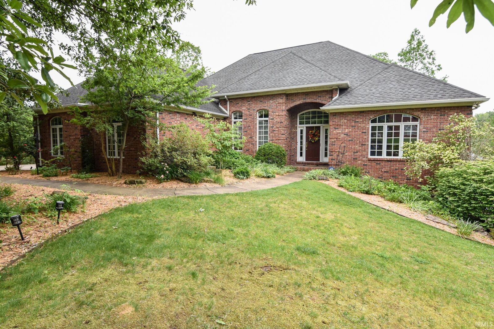 Property Photo: 11000 Live Oak Court IN 47725